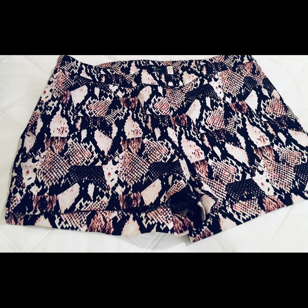 Short shorts from H&M